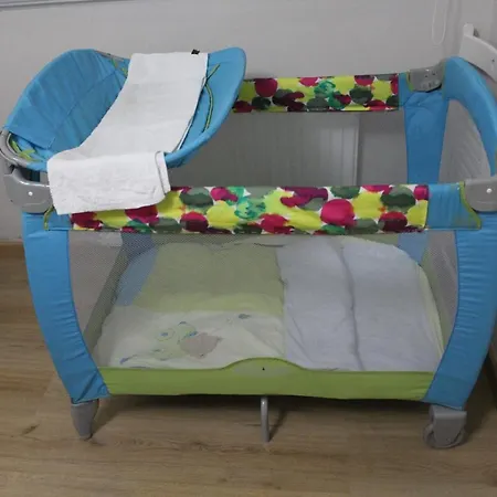 Rosalia De Castro, 41 - Centro - Vut-co-01904 * Сантьяго-де-Компостела