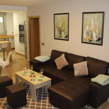 Rosalia De Castro, 41 - Centro - Vut-co-01904 سانتياغو دي كومبوستيلا