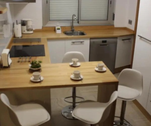 Rosalia De Castro, 41 - Centro - Vut-co-01904 شقة