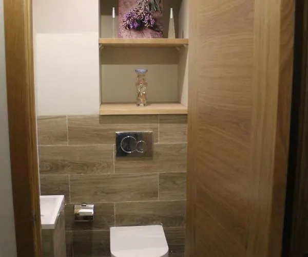 Rosalia De Castro, 41 - Centro - Vut-co-01904 * سانتياغو دي كومبوستيلا