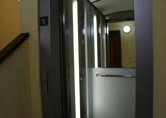 Rosalia De Castro, 41 - Centro - Vut-co-01904